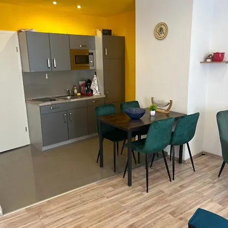 Piano Halle - Netflix - Free Wifi 4 Halle (Saale)