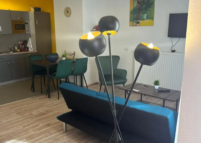 Piano Halle - Netflix - Free Wifi 4