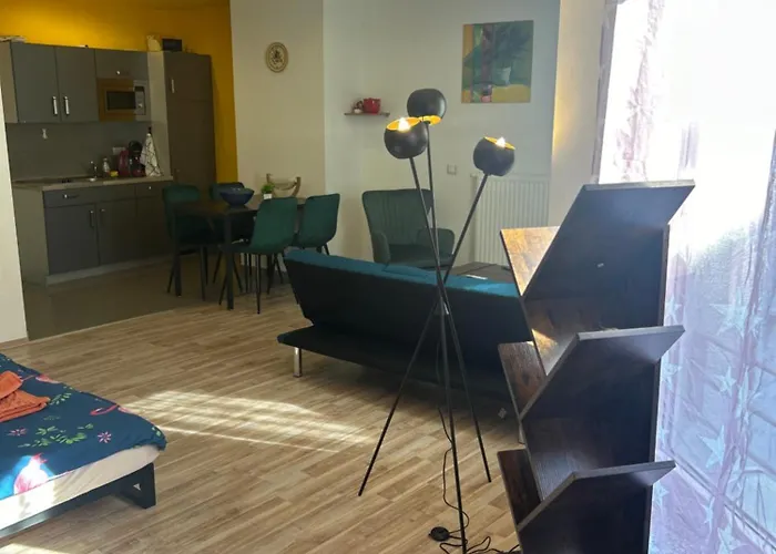 Piano Halle - Netflix - Free Wifi 4